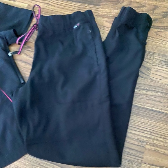 Koi Lite Scrub Set Jogger Black Slim Fit, Small - Picture 2 of 4